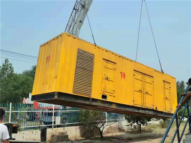 巴音郭楞300KW柴油发电机组油耗是多少？