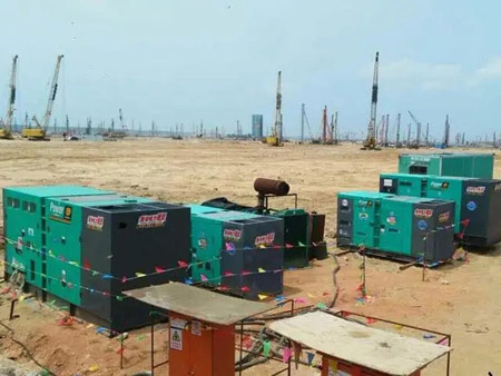 巴音郭楞如何检查和清洗空气滤清器？