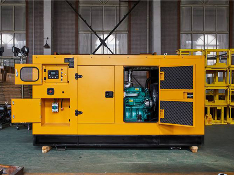 巴音郭楞柴油发电机组预热完成后，启动时需要注意什么？