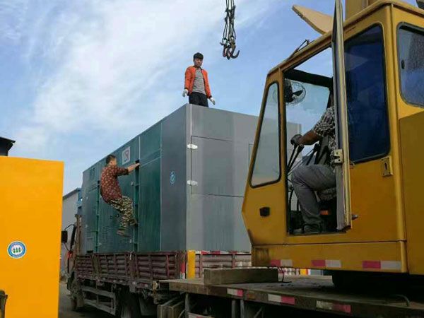 巴音郭楞更换水冷式机油散热器密封件的操作流程是怎样的？