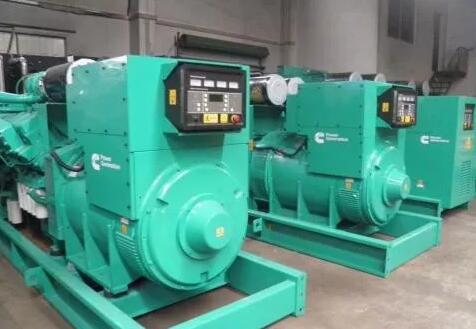 巴音郭楞柴油发电机冬季保养需要特别注意哪些部件？